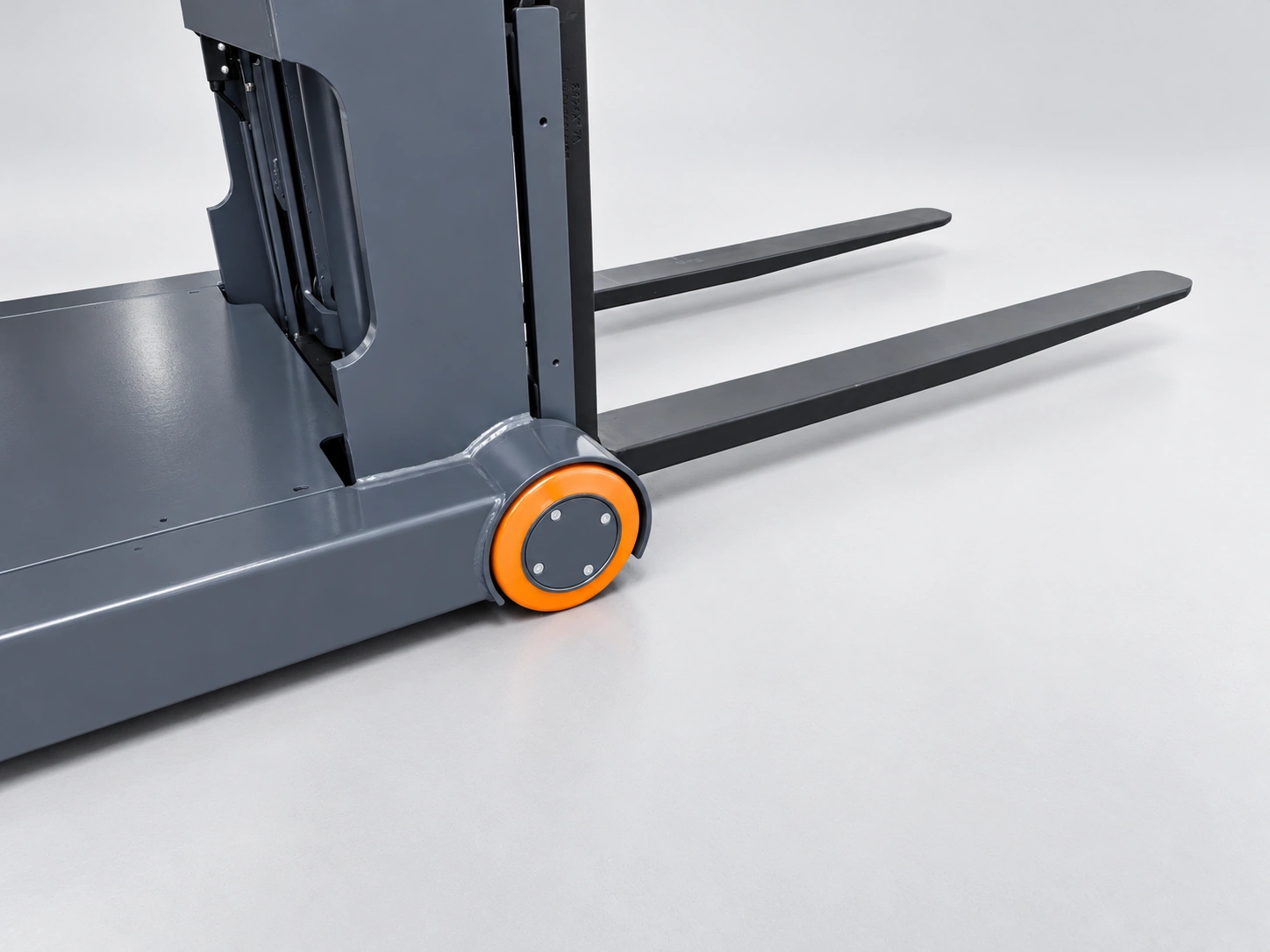 QES10MCB Electric Counterbalance Stacker – 1000 kg - Слика 8