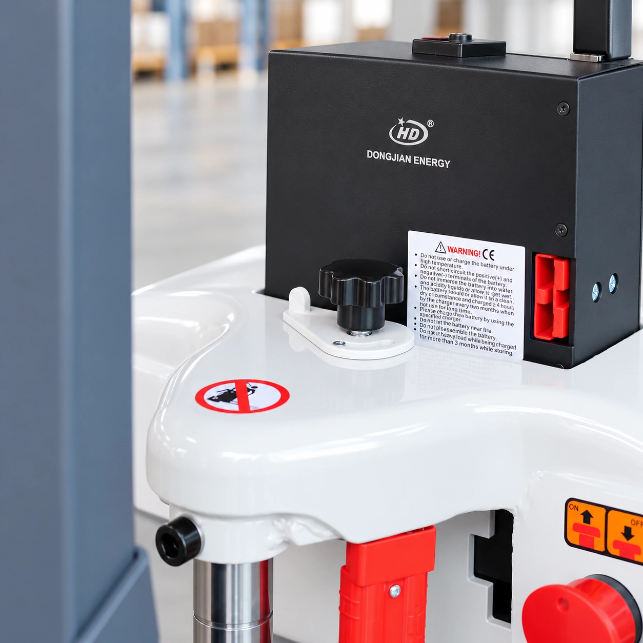 QSLiFT EPT20E Electric Pallet Truck, Capacity 2000kg - Image 7